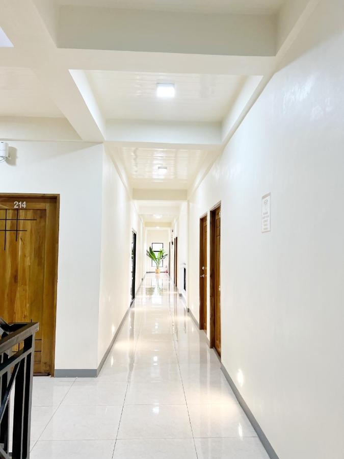 Verra Inn Tagaytay City Bagian luar foto