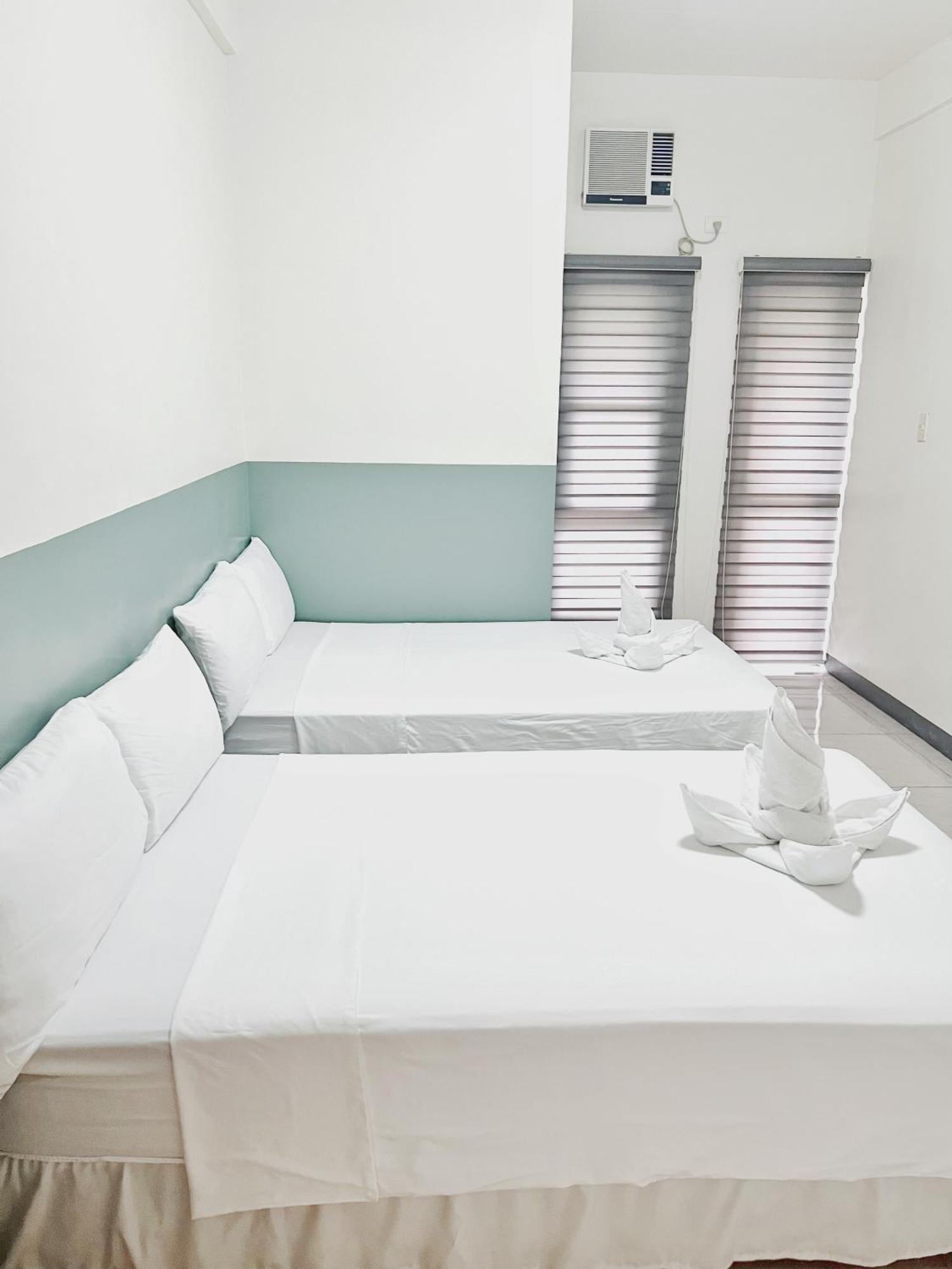 Verra Inn Tagaytay City Bagian luar foto